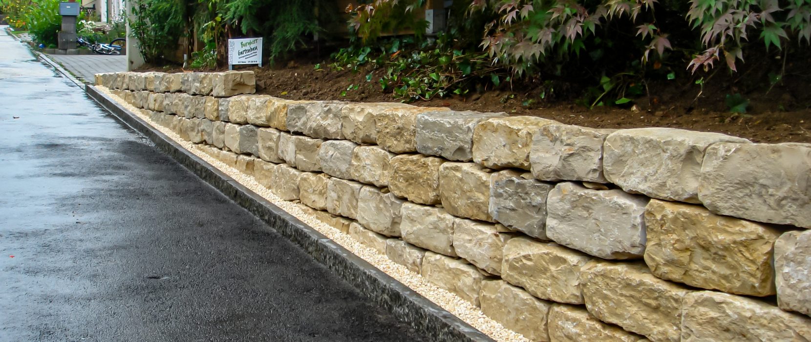 Kalkstein Natursteinmauer Trockenmauer